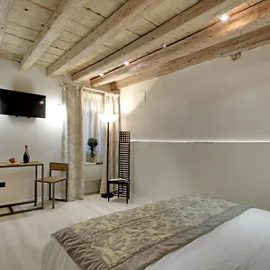 https://ca-grimana-by-bricola-apartments.hotelslidodijesolo.com