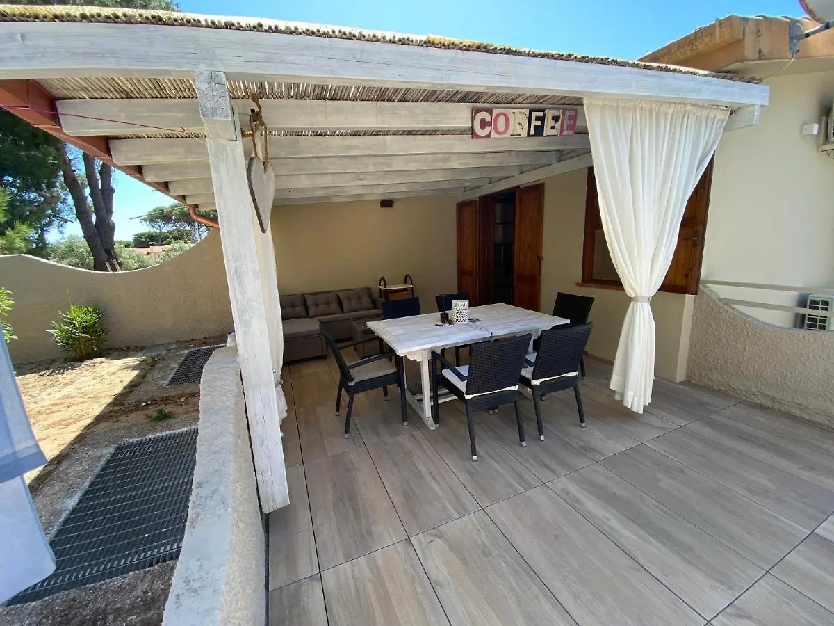 Casa Teresa Villa Porto Pino Italy