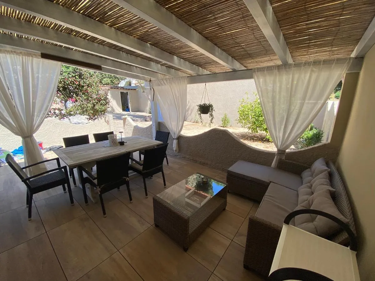 Casa Teresa Villa Porto Pino 0*,  Italy