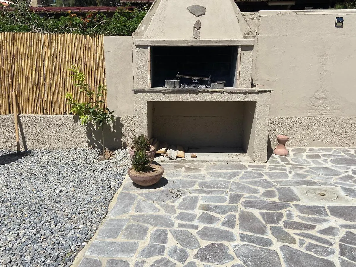 Casa Teresa Villa Porto Pino 0*,  Italy