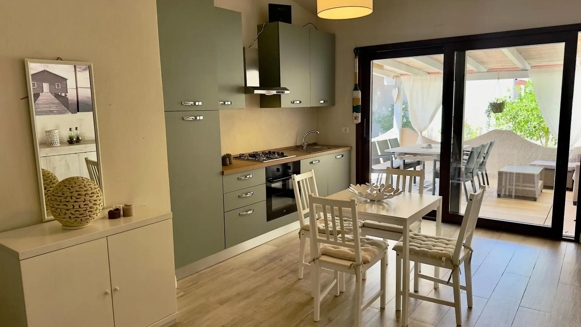 Casa Teresa Villa Porto Pino 0*,  Italy